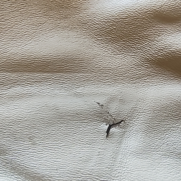 Avirex Cream and Black Bomber Jacket - Picture 8 of 8